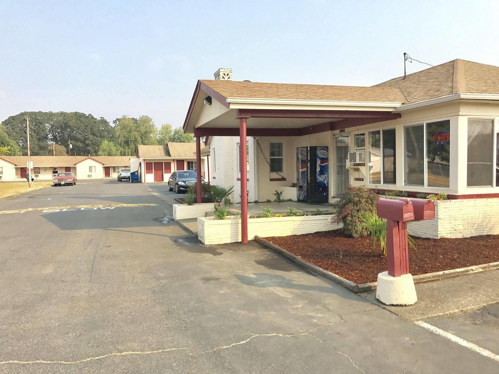 Travelers Inn Motel Salem Buitenkant foto