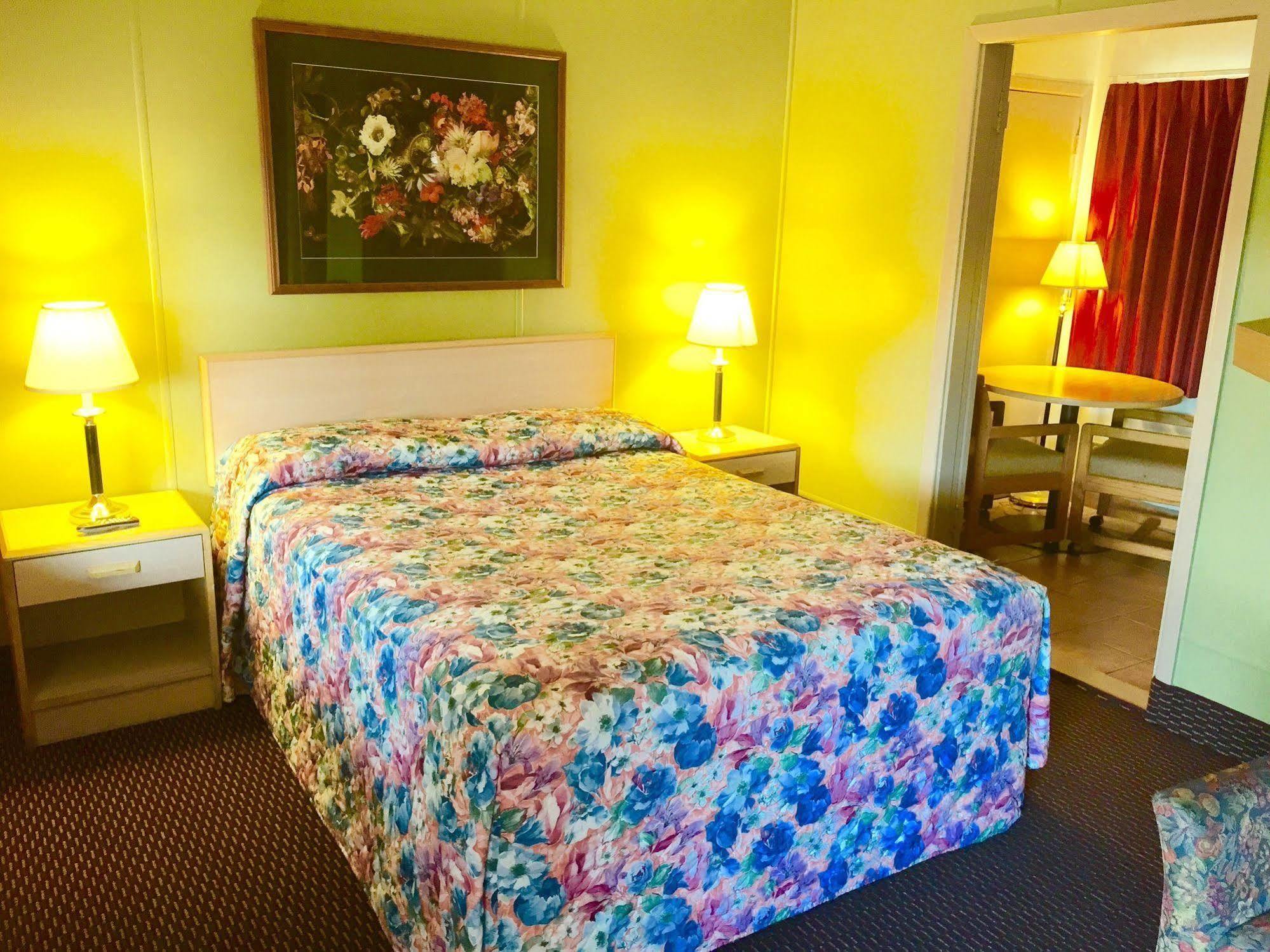 Travelers Inn Motel Salem Buitenkant foto